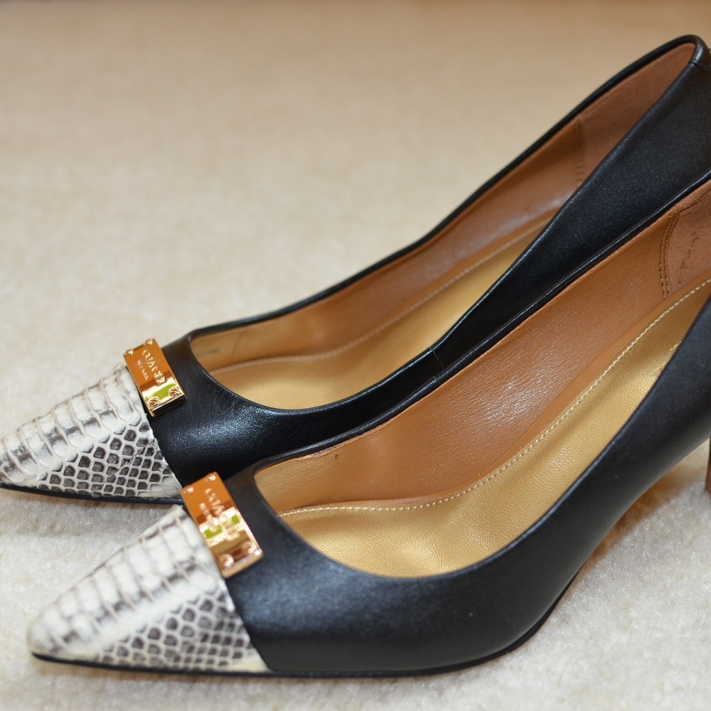 NEW Coach Patented Leather Pumps